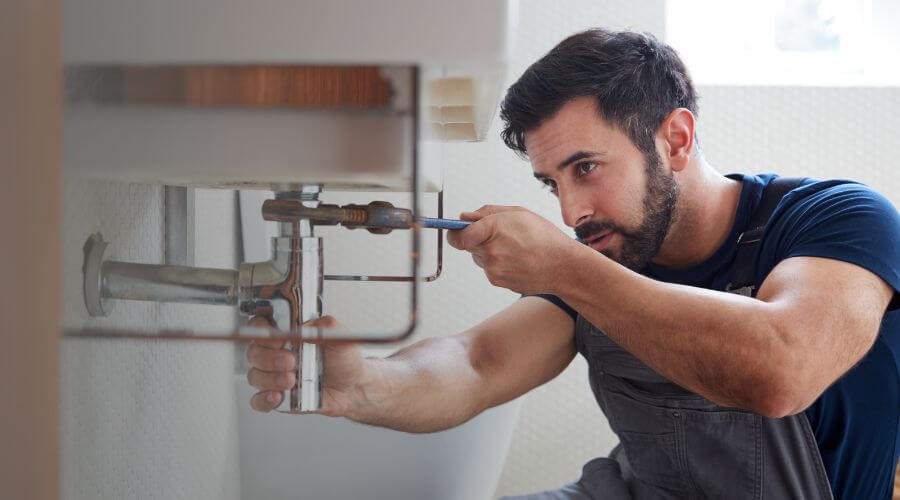 Expert burst pipe repair services in Baskerville, VA